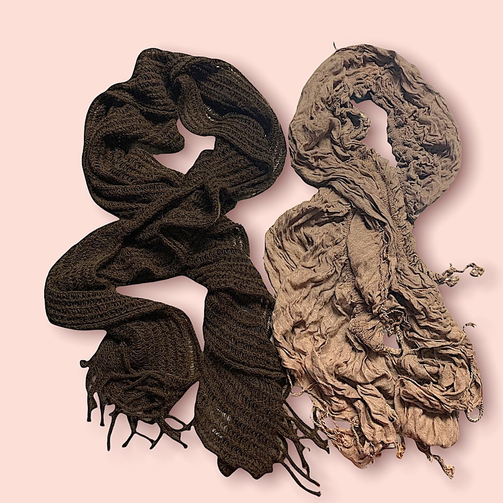 2 scarves